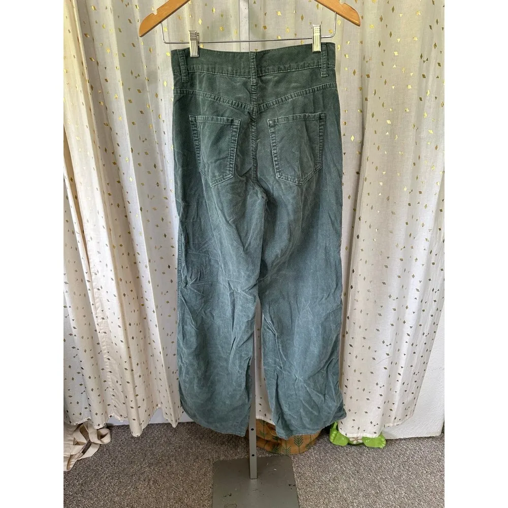 Pacsun Women's 100% Cotton Green Corduroy Button Fly Wide Leg Baggy Jean 25 - Image 4