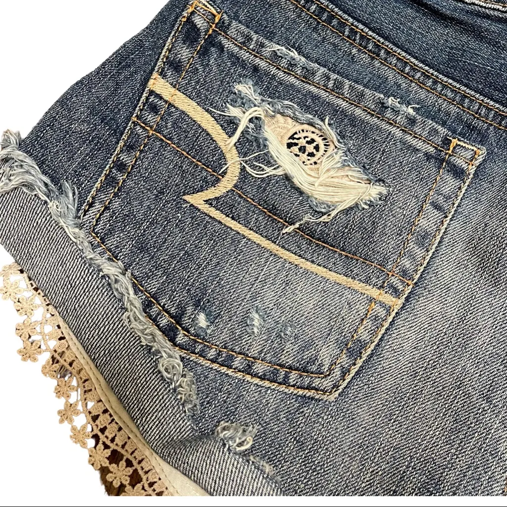 American Eagle Hi Rise Distressed Denim Festival Lace Shorts  2 - Image 5
