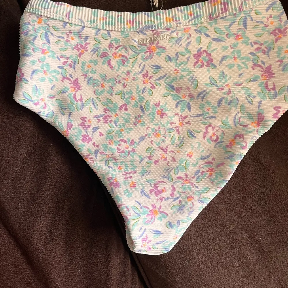 NWT Billabong Hi Retro floral full coverage bikini bottoms - Image 3