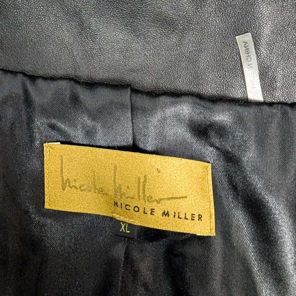 Nicole Miller Black Leather Moto Styled jacket with billowy sides XL - Image 2