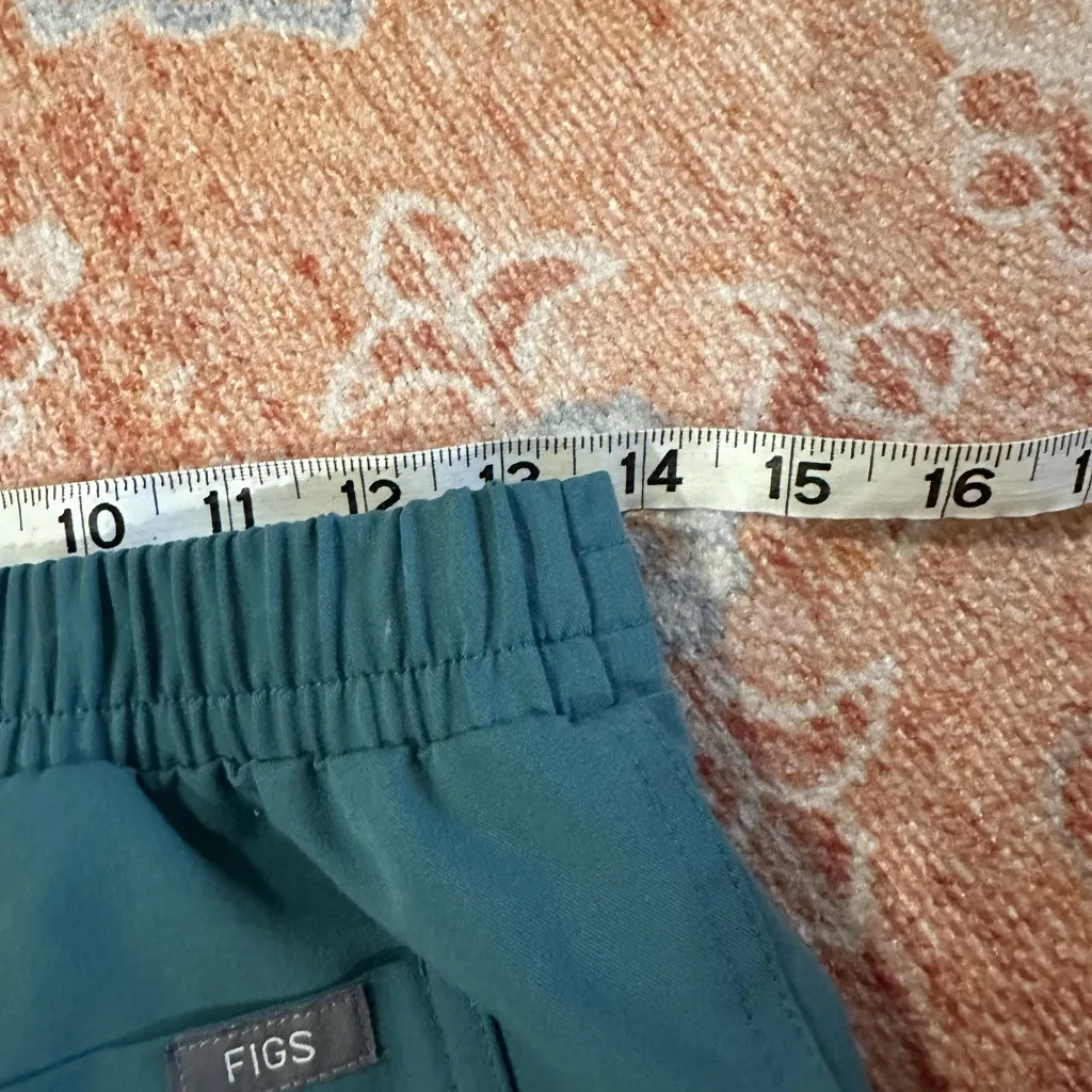 Figs yola skinny scrub pants in hydrogen limited edition color size XS/P - Image 6