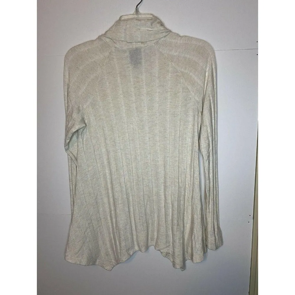B Collection by Bobeau Womens Cozy Turtleneck Top Cream Sz XS Thick Ribbing EUC - Image 3