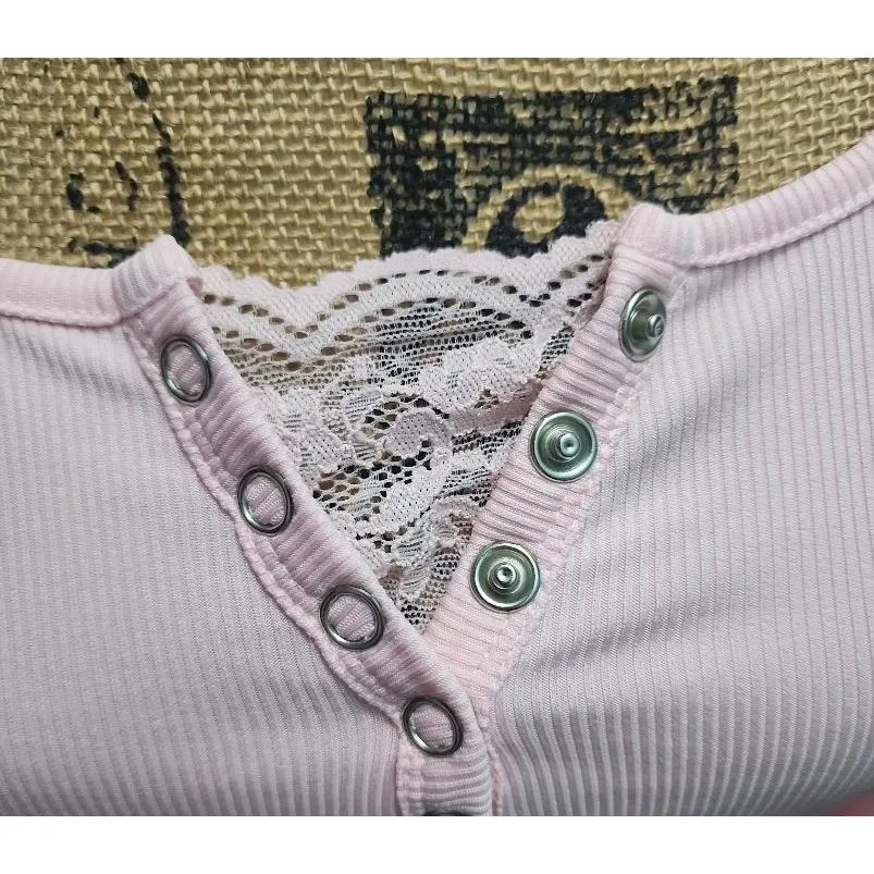 Henley Shirt Womens Size XL Light Pink Ribbed Knit‎ Lace Trim Casual Chic Soft - Image 5