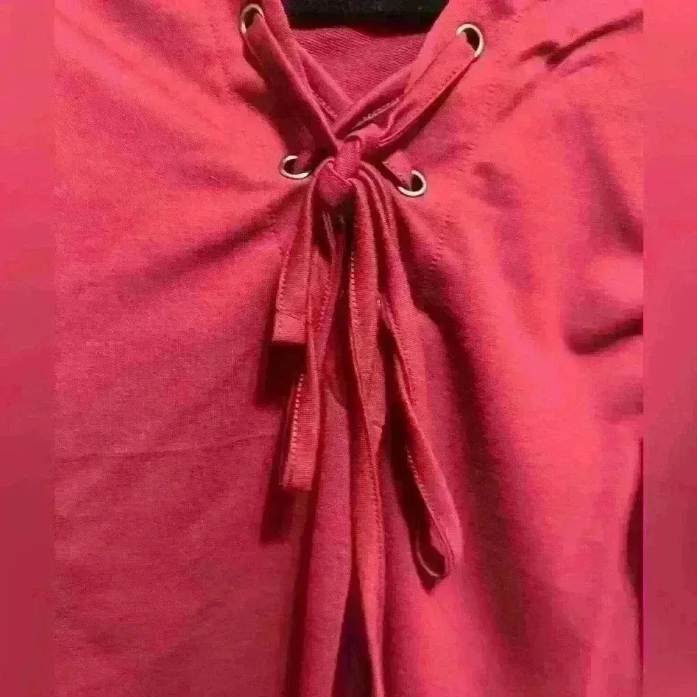 Express Cropped hoodie with cross cross ties in front. Maroon color size XS - Image 6