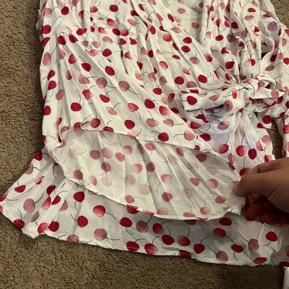 Beta brand small wrap blouse - Image 7