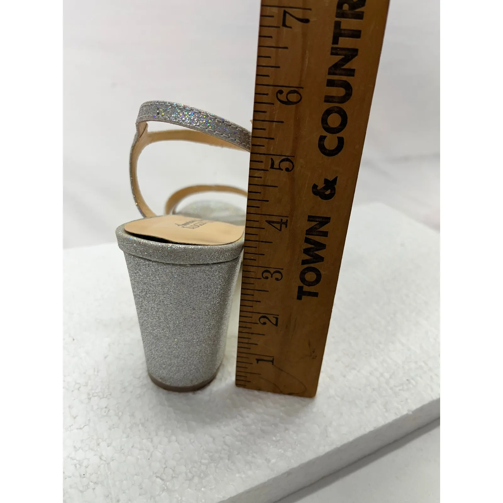 Badgley Mischka Silver Glitter Block Heel Sandals Sparkle Dress Women's Size 11 - Image 14