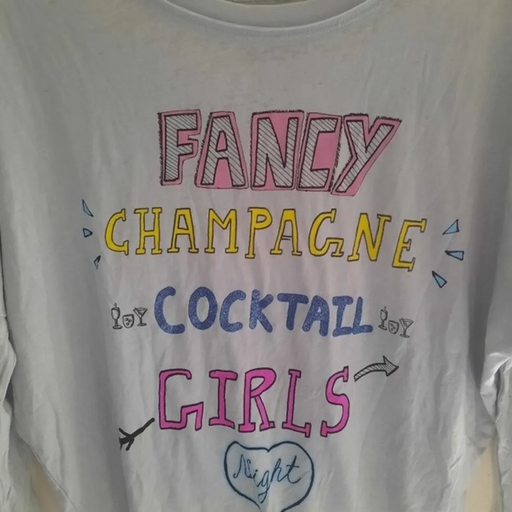 Chaser Burnout Graphic Long Sleeve Size Small NWOT - Image 5