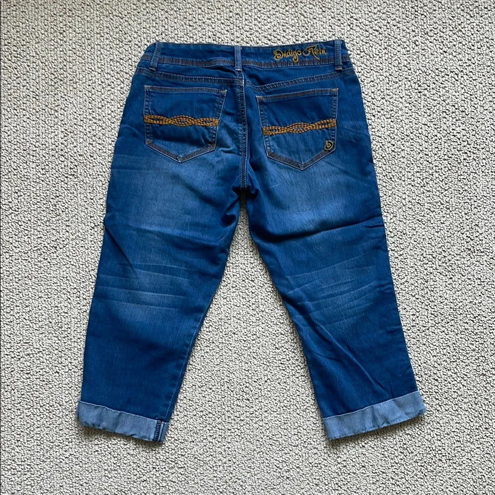 Indigo Rein  Cropped Blue Jeans - Image 7