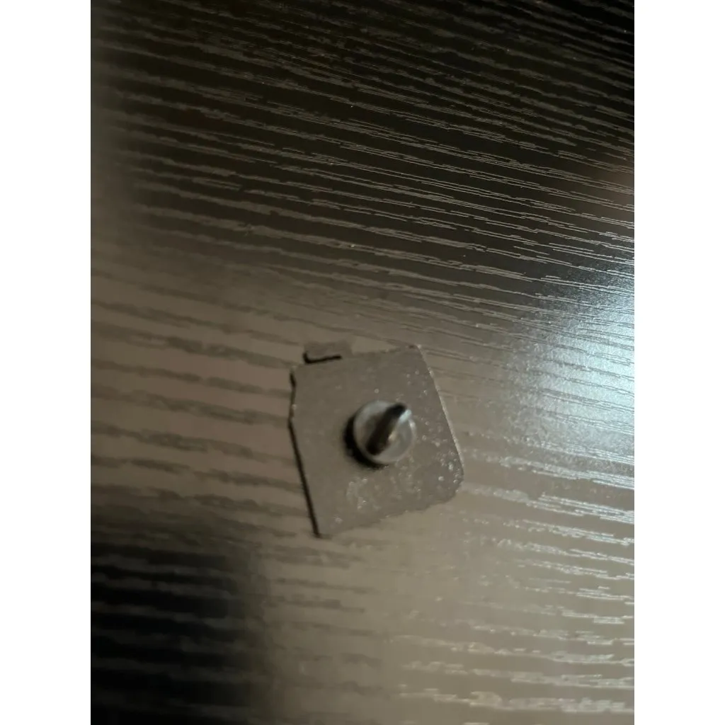 Enamel Pin cry baby tears - Image 2