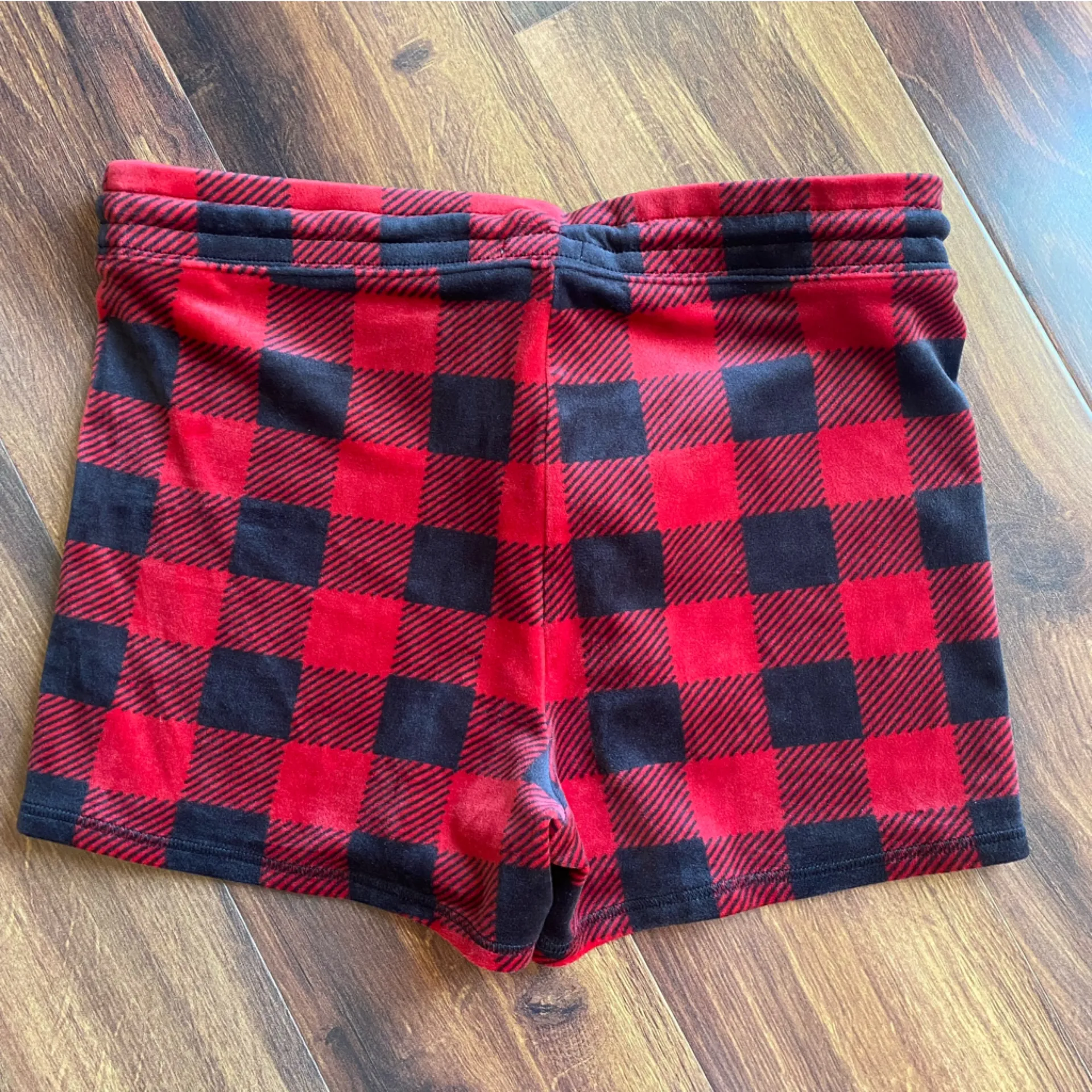 4/$20 American Eagle Ahh-mazingly Soft Plaid 2.5” Pajama Lounge Shorts - Image 2