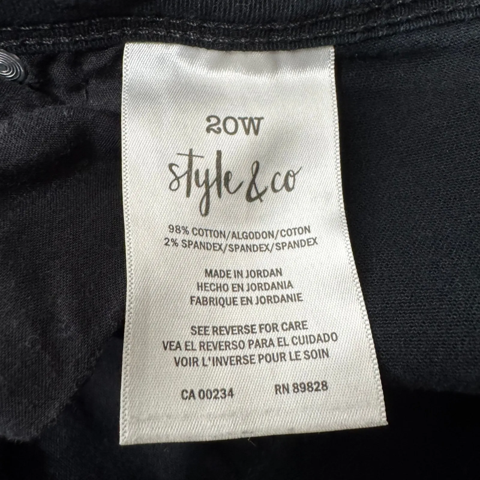Style & Co Woman Black Denim Skimmer Capri Pants Size 20W - Image 3
