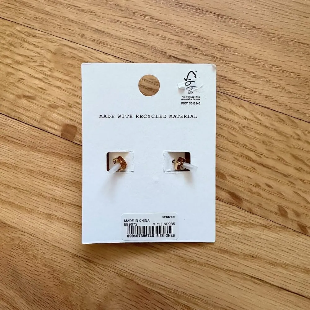 NEW  Demi-Fine Freshwater Pearl Hoop Earrings - Image 5