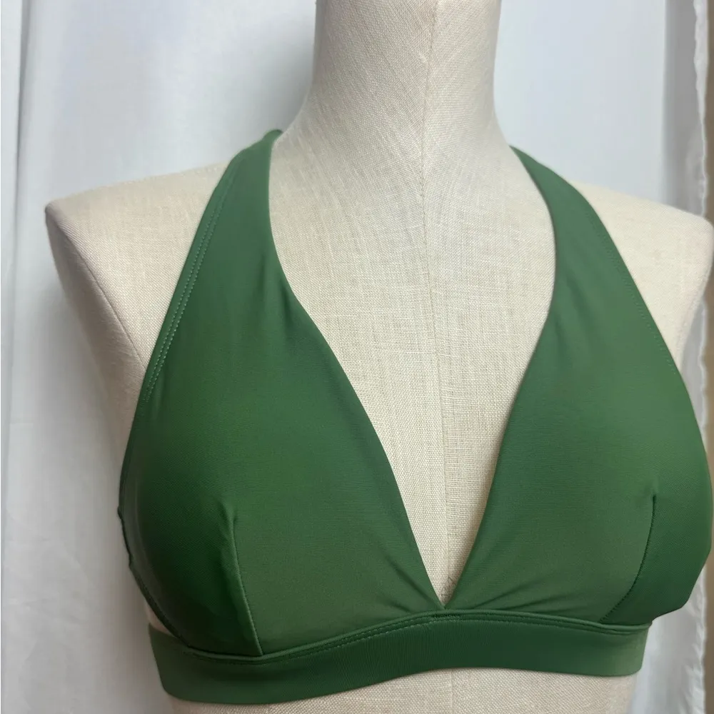 Cupshe Green Halter Bikini Top swim cross back padding Small NWOT - Image 2