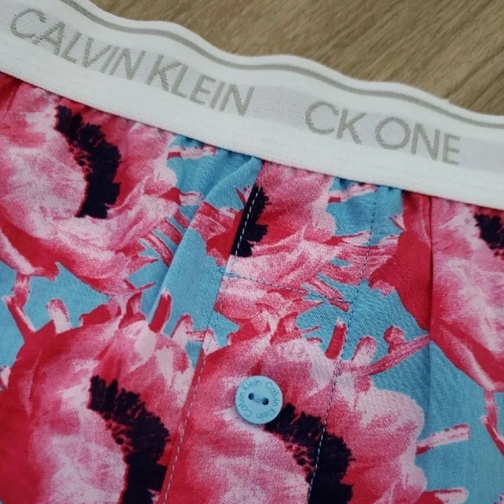 NWT Calvin Klein Women's Pink Blue Floral Chic Feminine Lounge Shorts Size Med - Image 4