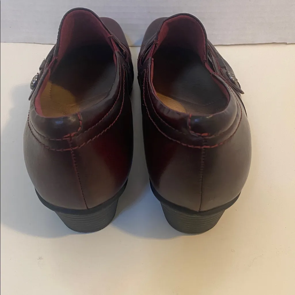 EARTH burgundy leather shoes size 9.5 Red - Image 3