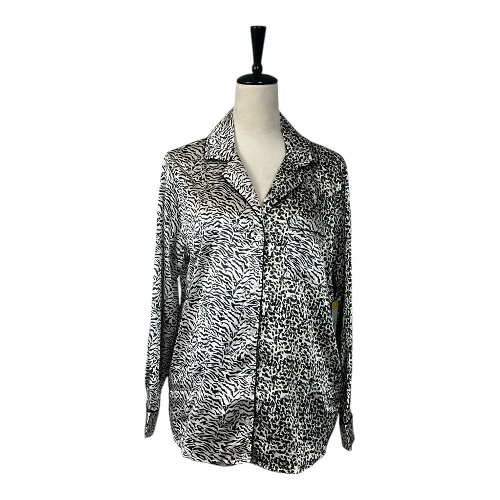 BB Dakota New Satin PJ Set Button Top Shorts Animal Print Women’s Size Medium - Image 2