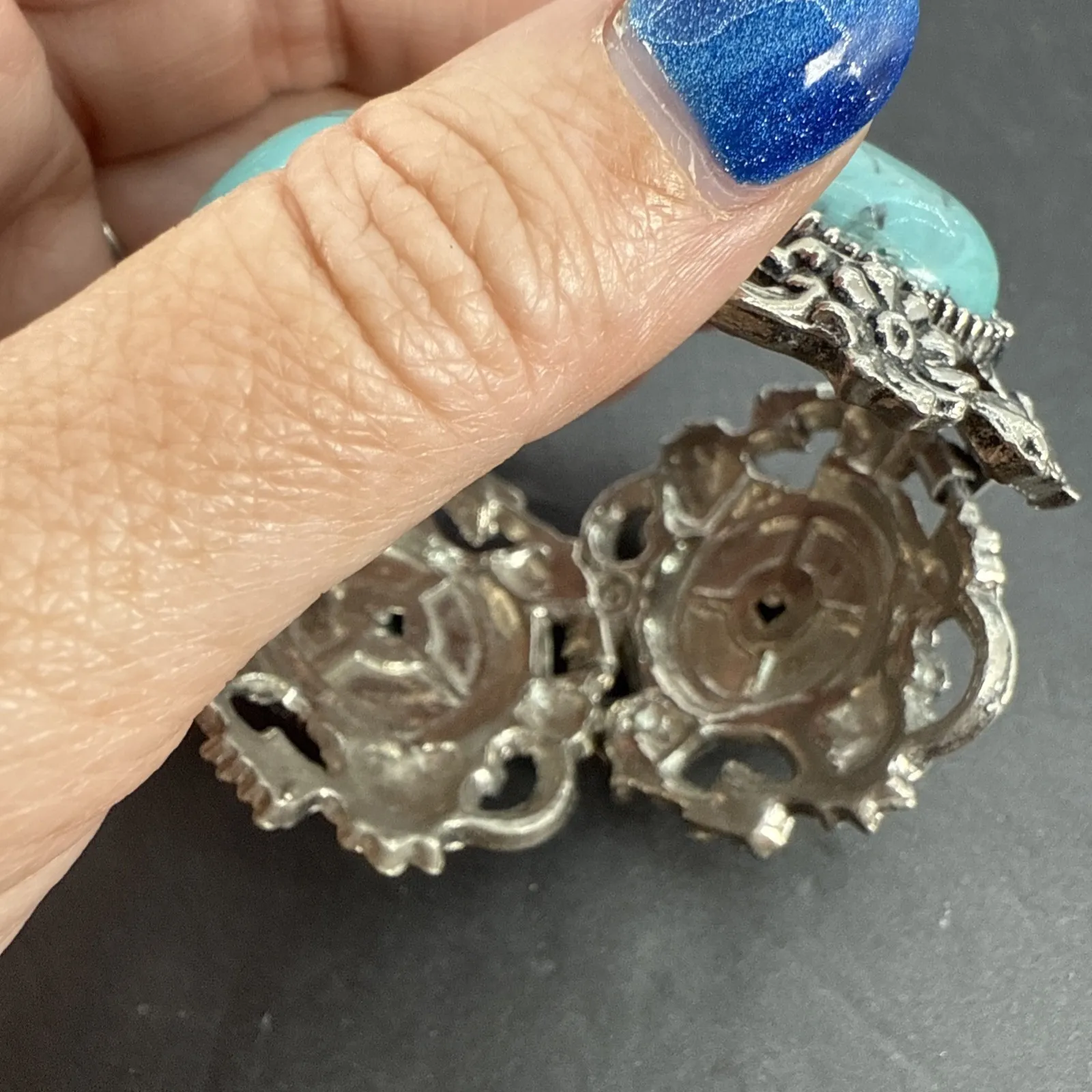 Vintage CHUNKY FAUX TURQUOISE FLORAL SILVER TONE 6" COSTUME BRACELET Blue - Image 3