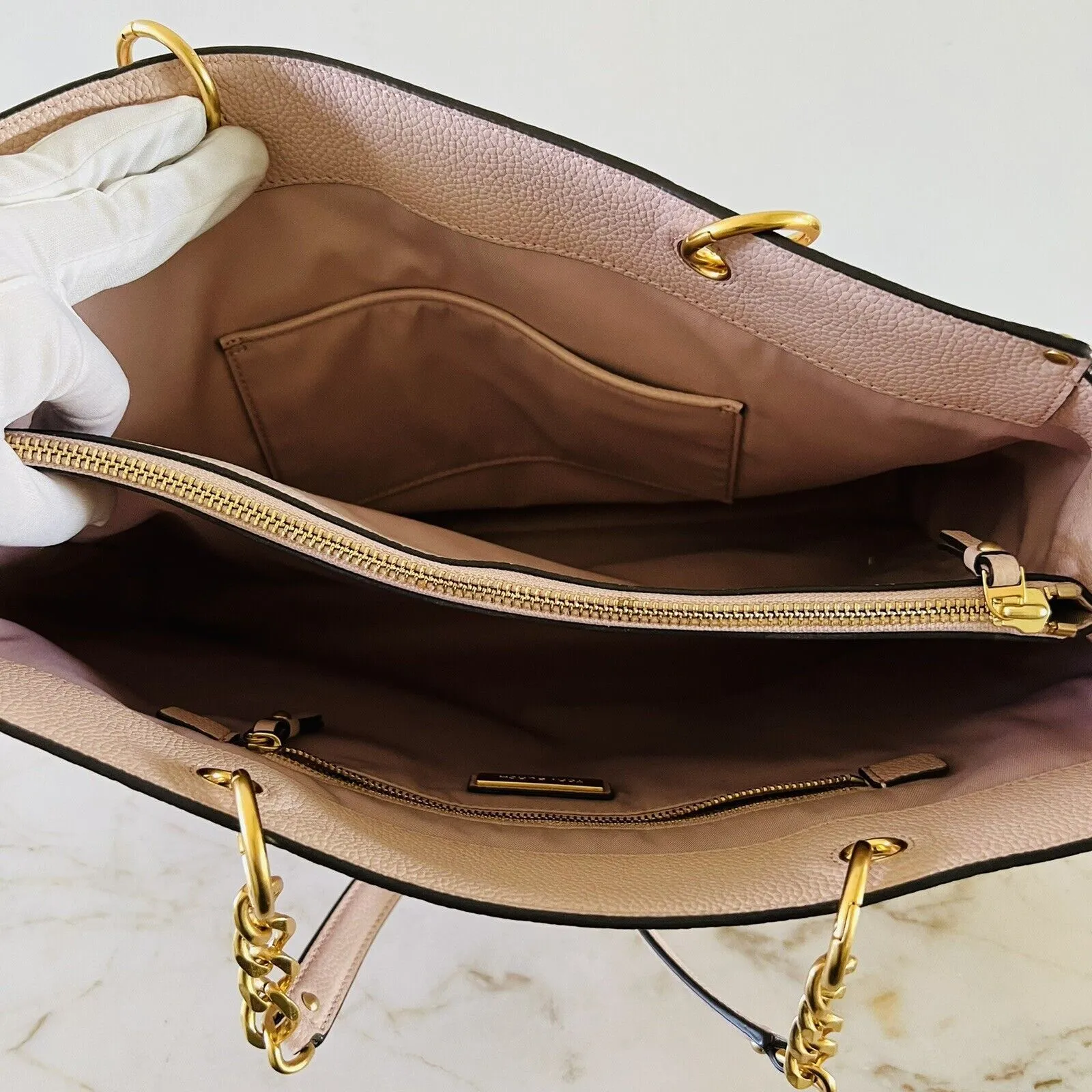 TORY BURCH Solid Baby Pink Soft Leather Shoulder Bag - Image 11