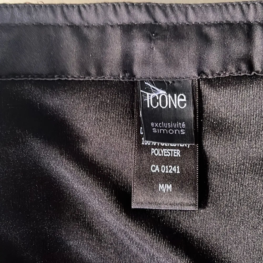 Party mini skirt in gold and black. Medium. Fun - Image 3