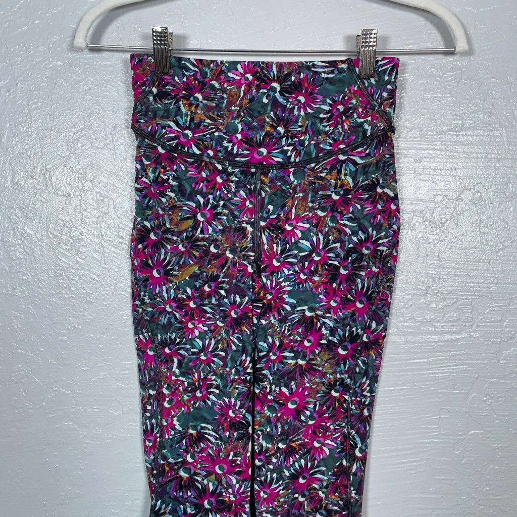 Lululemon Women 4 Base Pace High-Rise Running Tight 25" Floral Electric Multi - Image 3