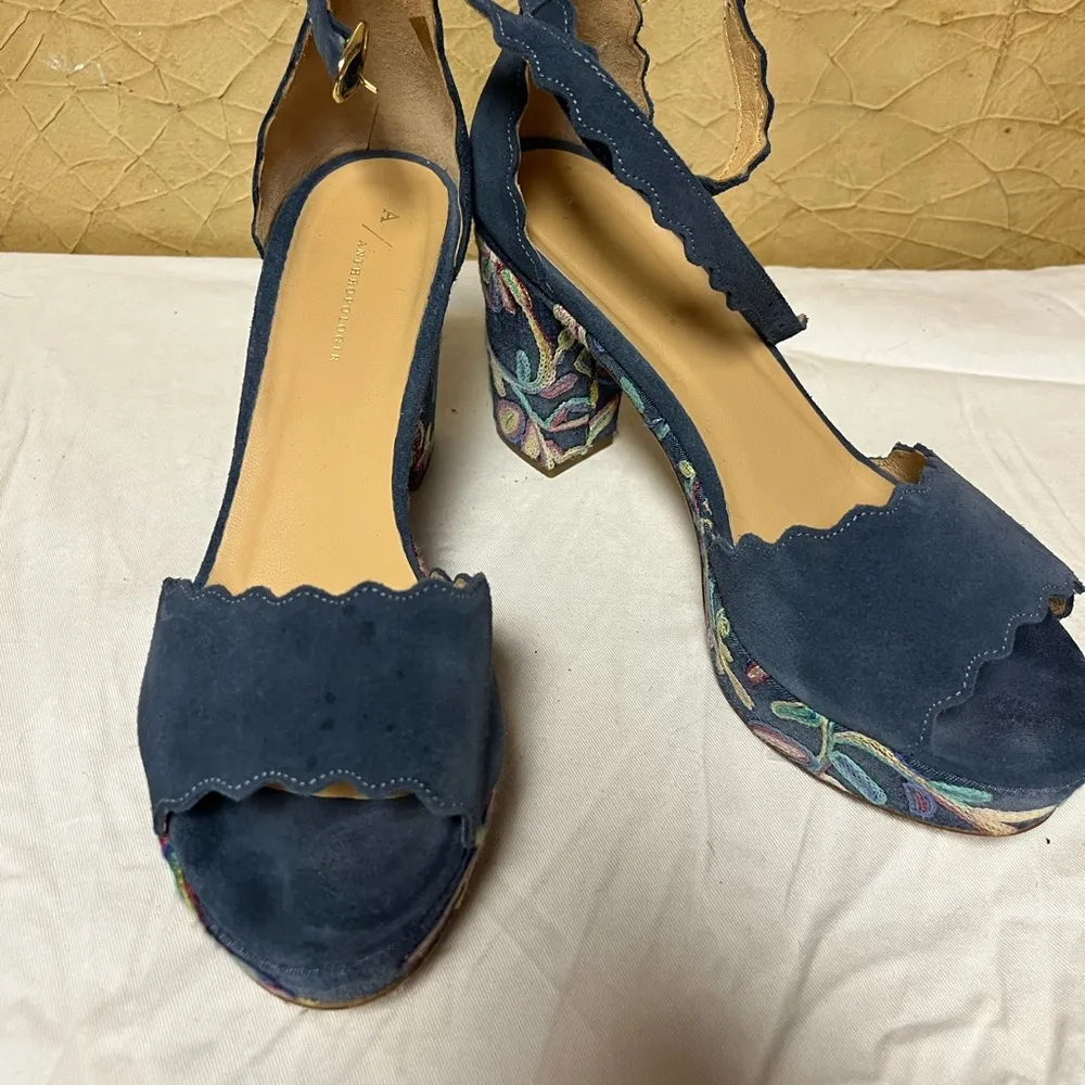 Anthropologie Platform Sandal Heel Womens 9 Ankle Strap Suede Floral Boho Blue - Image 5