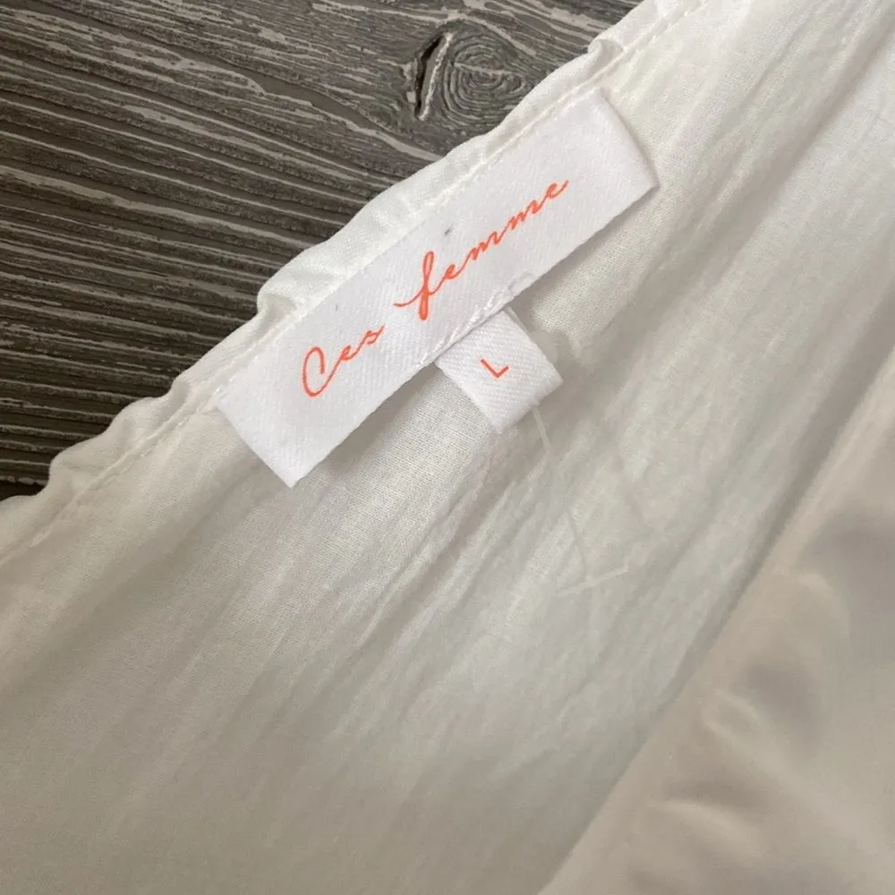 Ces Femme‎ white flutter sleeve dress. Size large. - Image 2
