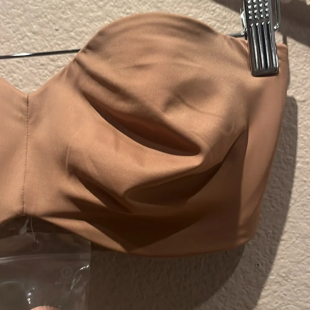 New Delimira Women’s Strapless Bra Nude Beige Tan Size 34DD or 34E - Image 6