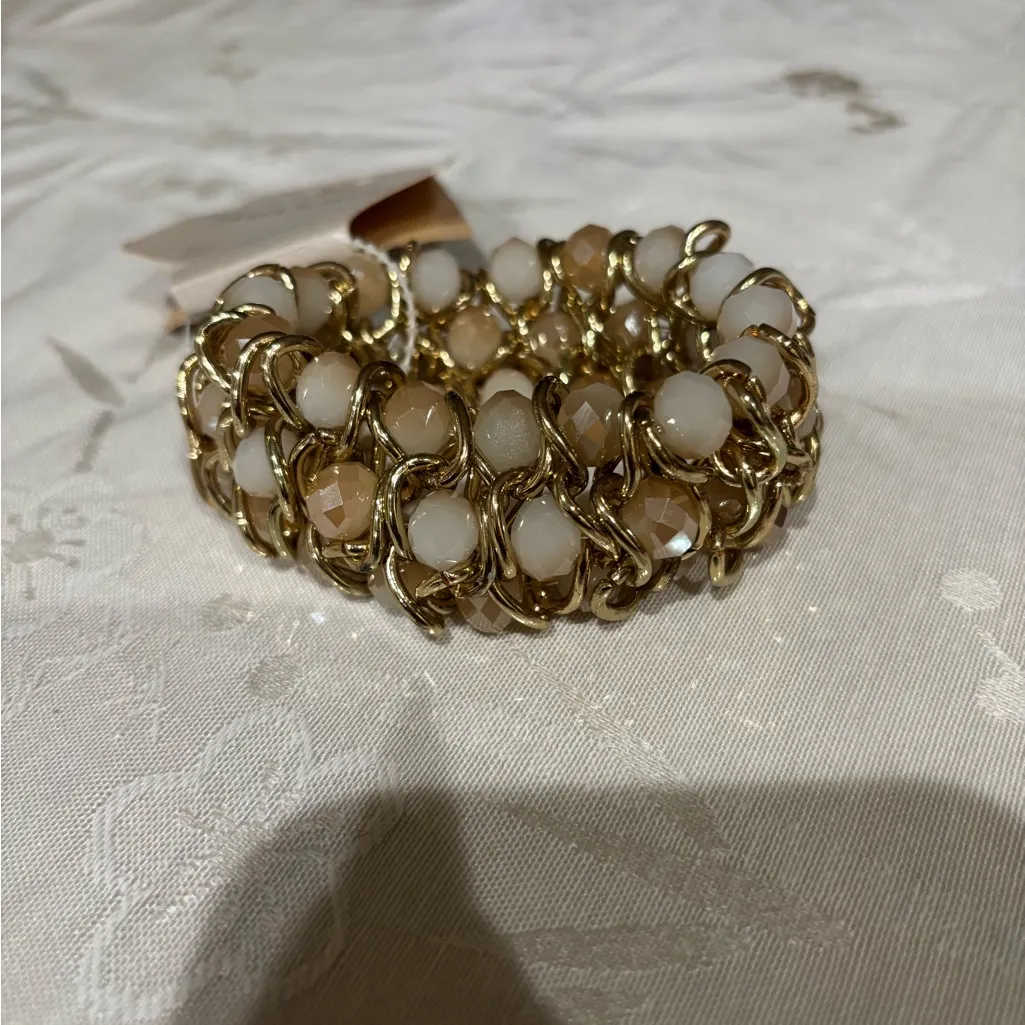 Ava & Grace Gold and Cream Beaded Bracelet - Image 2