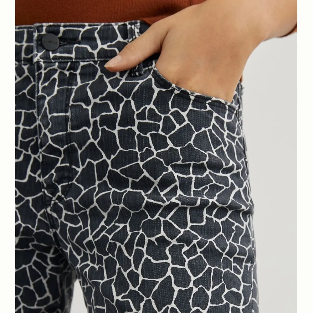 Anthro Sanctuary cropped high rise giraffe jeans size 24 - Image 4