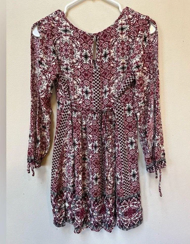 Maurices Women’s Burgundy Bohemian Floral Print 3/4 Sleeve Tie Back Mini Dress M - Image 2