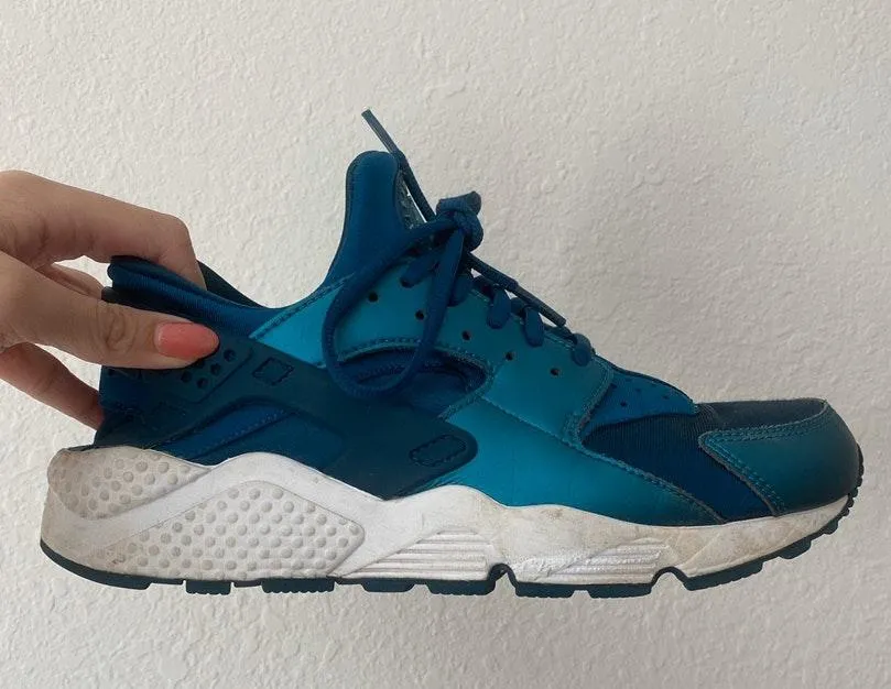 Nike Huarache Run SE - Image 7