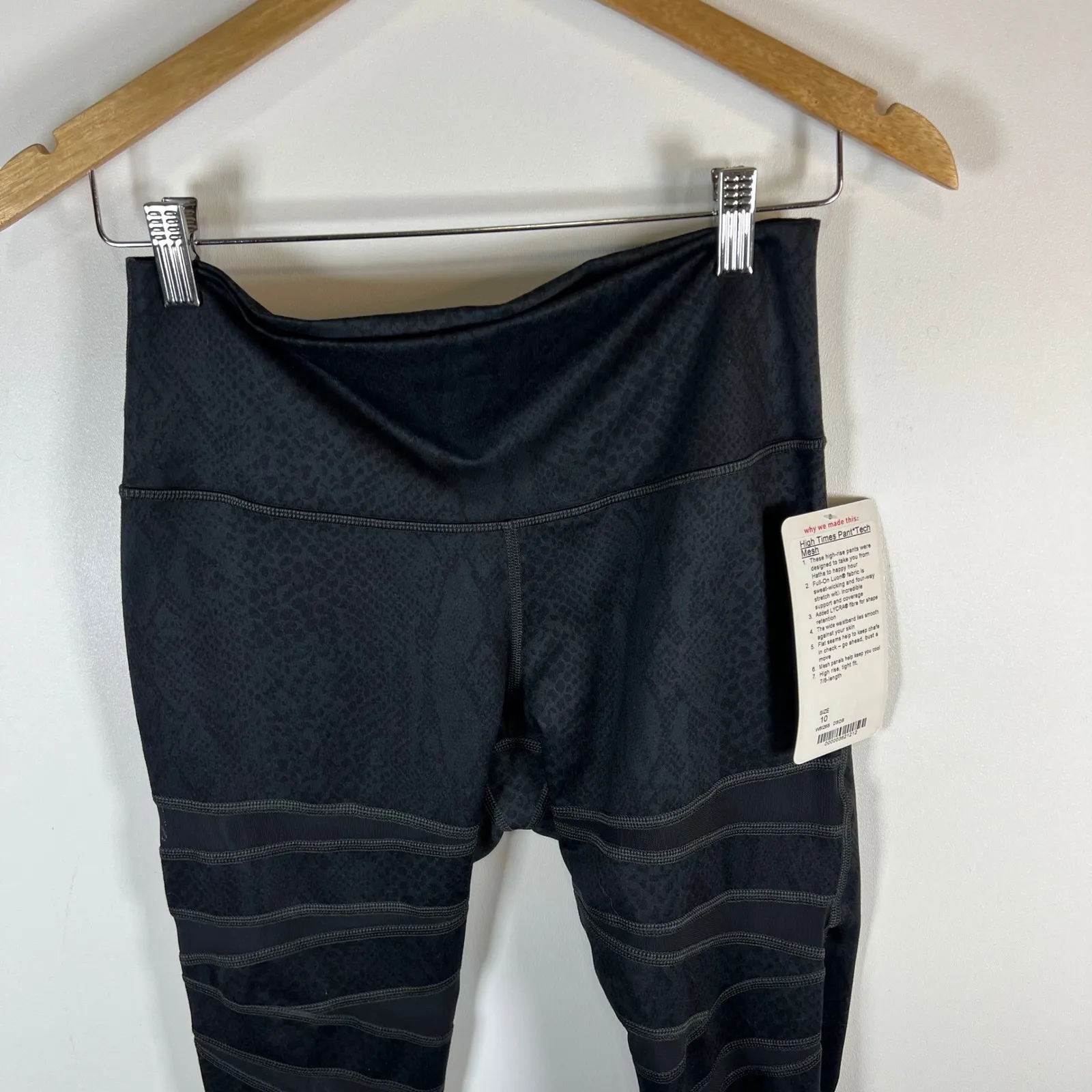 Lululemon High Times Pant Tech Mesh Black Snake Print High Rise 7/8 Length Sz 10 - Image 2