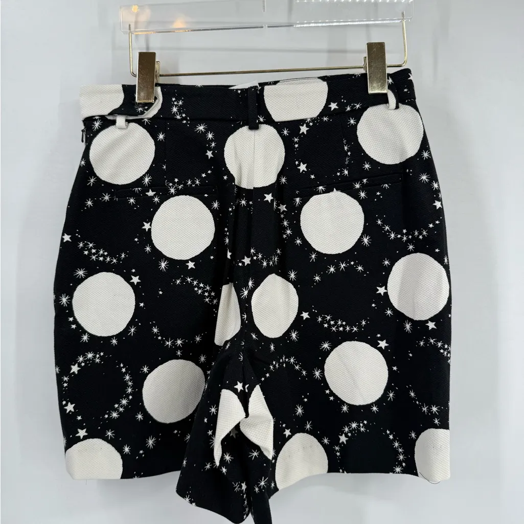 Weekend Max Mara Black & White Celestial Print Bermuda Short size 8 - Image 2