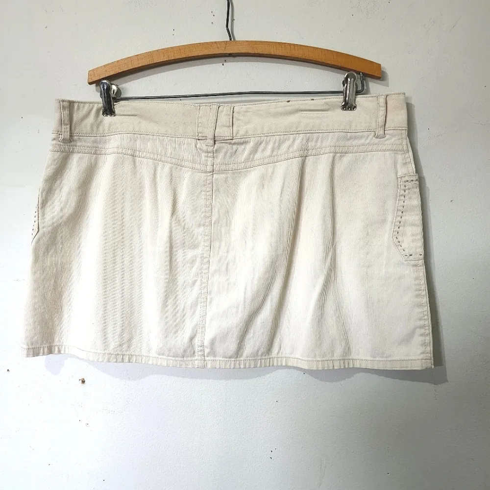 Plugg Tan Khaki Mini Skirt Size undefined - Image 4