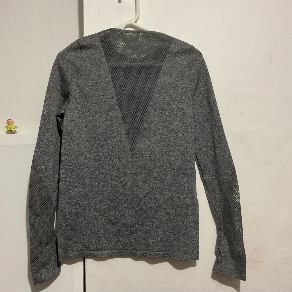 Cc California activewear top size M New grey heathered  :Box H: - Image 9