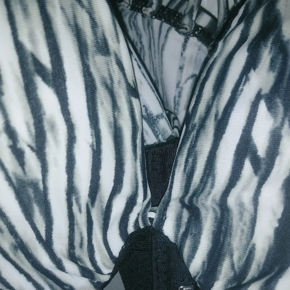 Cacique Swim 42C Underwire Macreme Racerback Swim Dance Bra Top - Image 4