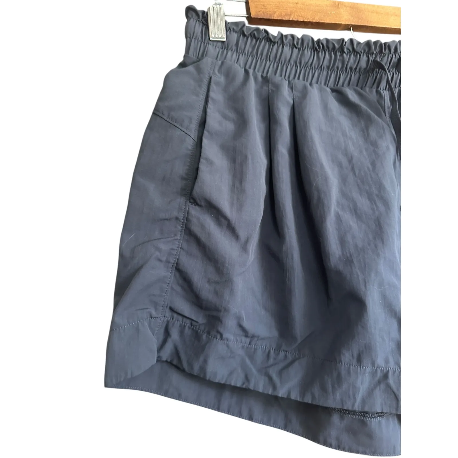All in Motion Shorts Dark Gray Athletic Elastic‎ Waist Drawstring Pockets Size M - Image 3