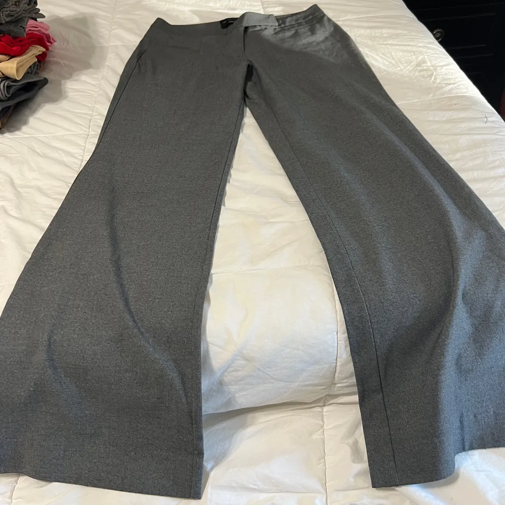 The Limited Charcoal Skirt - Image 4