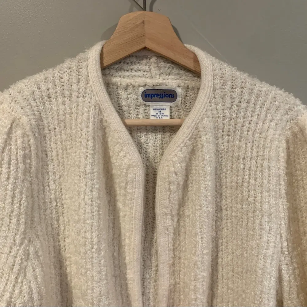 Impressions Women’s Cardigan Sweater Size Medium - Image 4