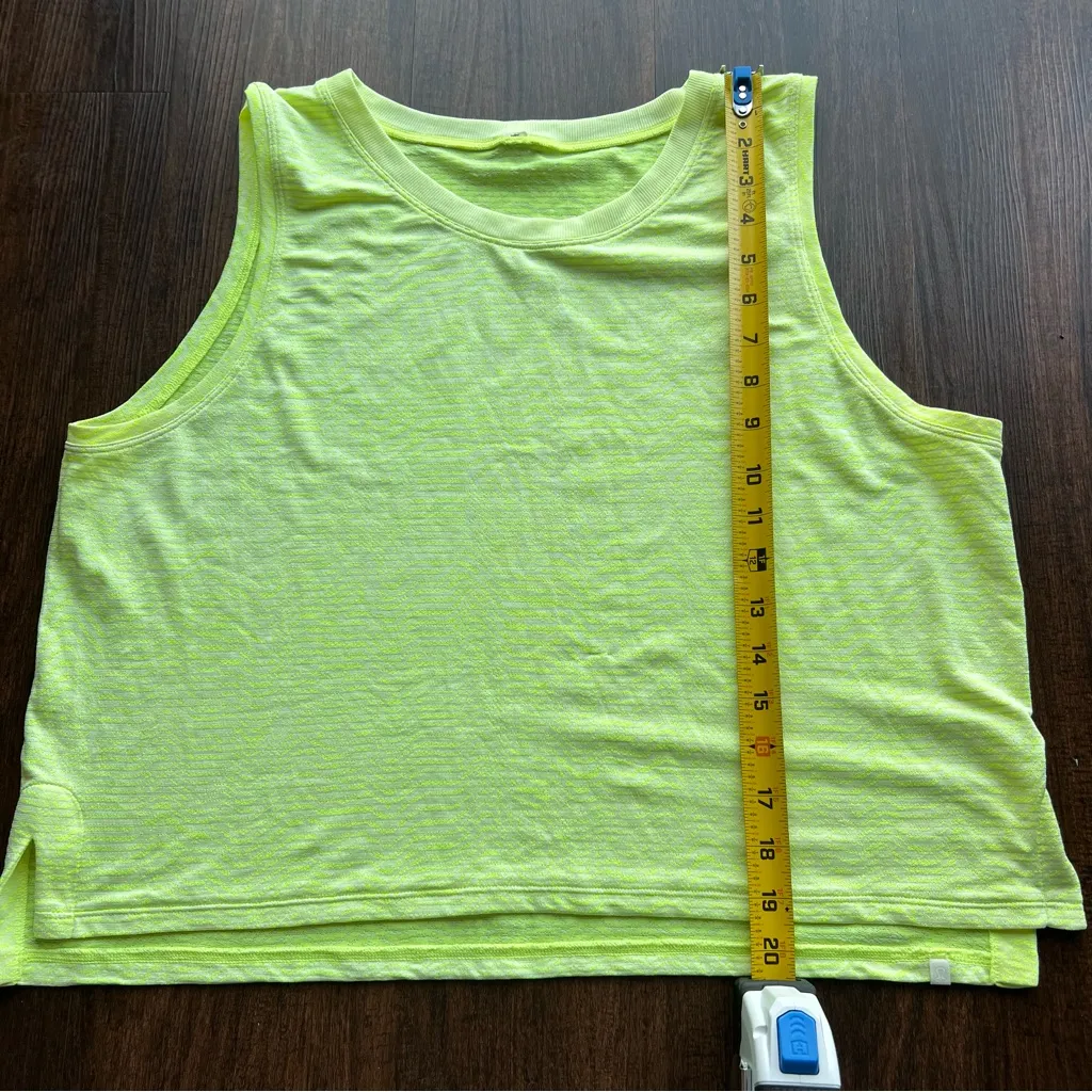 Lululemon Train To Be Tank Top Ripple Wave Lemon Sorbet - Image 4