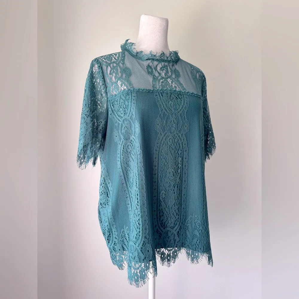 Eyeshadow Teal Short Sleeve Blouse - Image 3