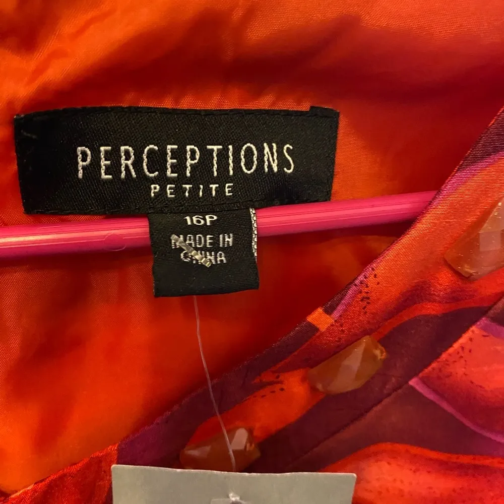 Perceptions Nwt  PETITE SIZE 16 DRESS - Image 2