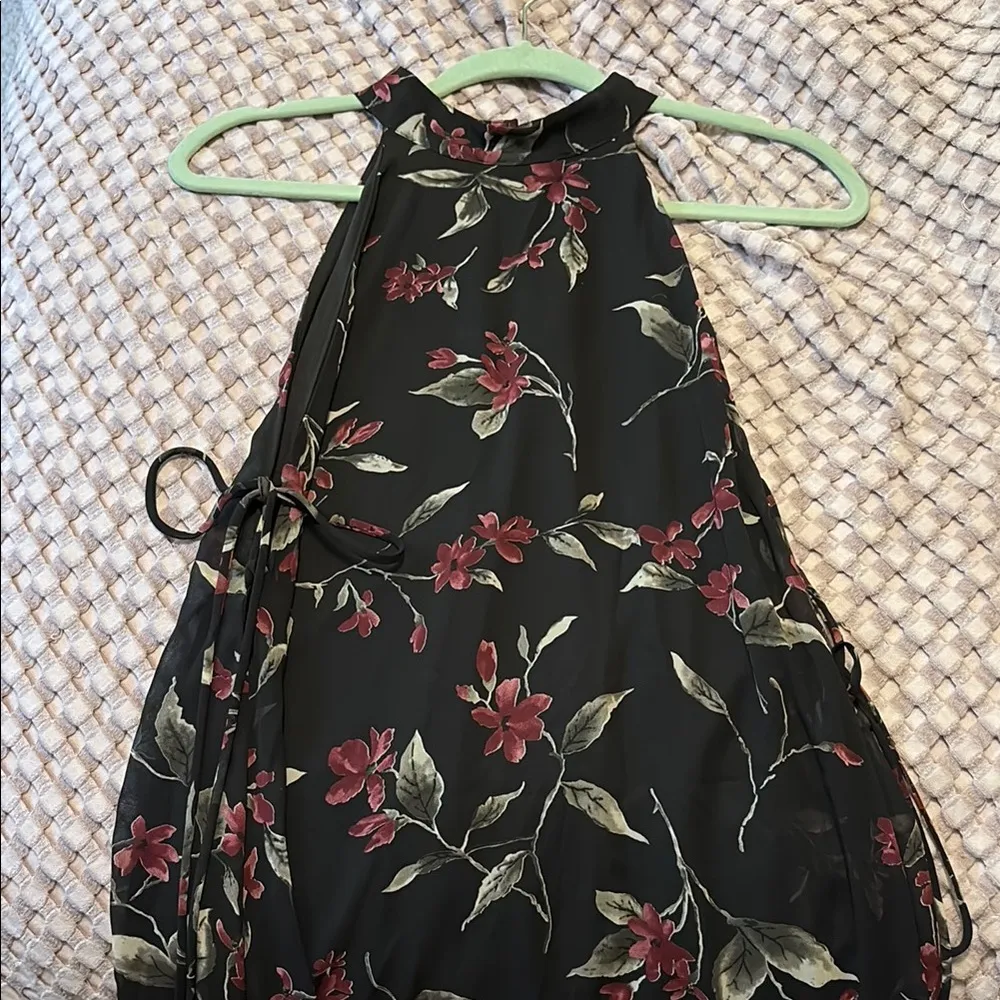 Anna Grace Black and Red Floral Mini Dress - Image 2