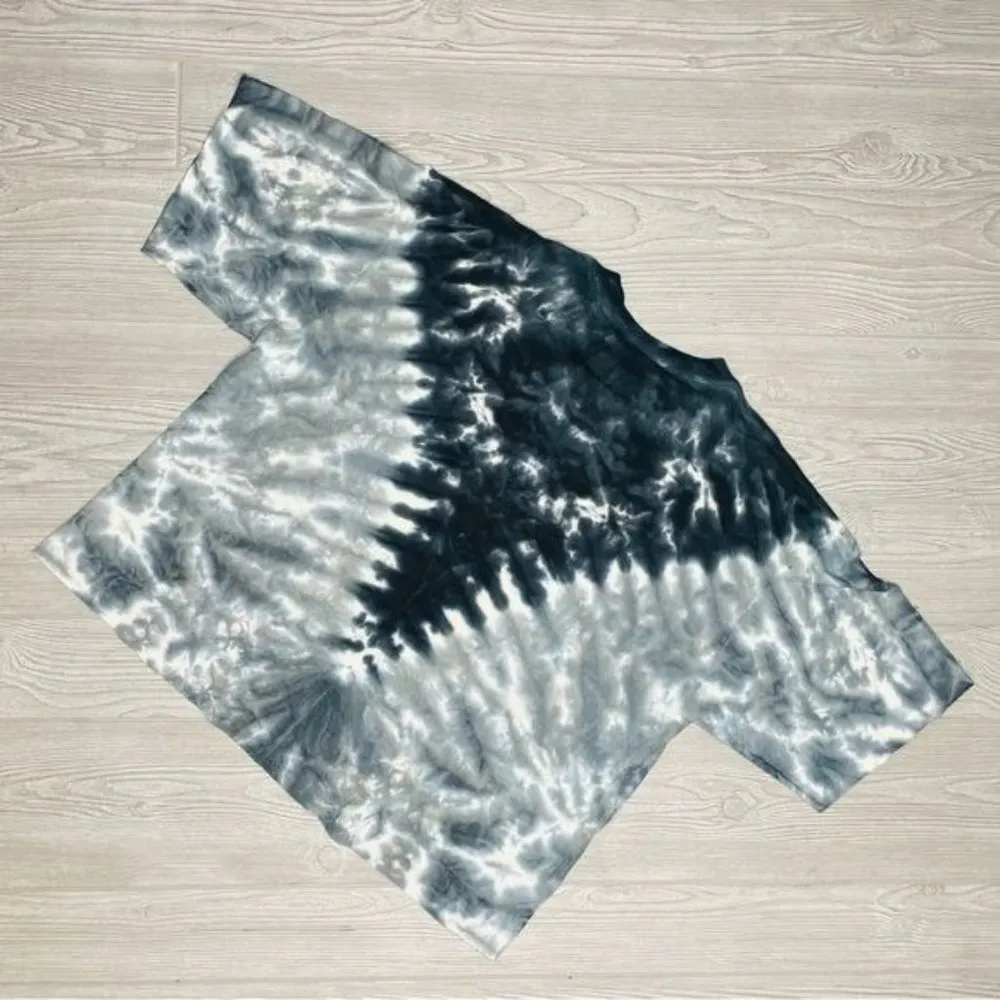 Oneita tie dye panther cropped T shirt top colorwear preshrunk cotton extra larg Blue Size XL - Image 4