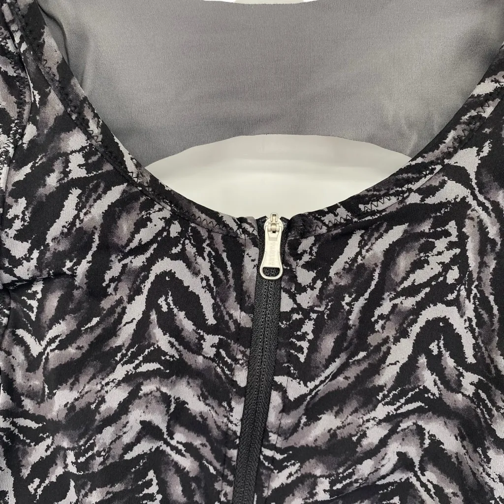 Varley Fay Bra in Dark Mono Zebra - Image 3