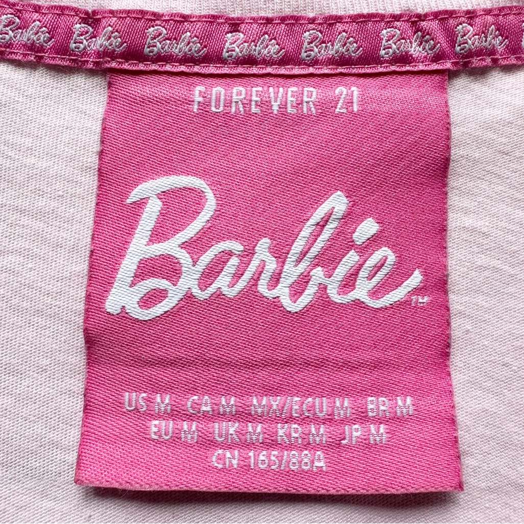 🔃Barbie Logo Pink Short Sleeve Tee Shirt Size M - Image 6