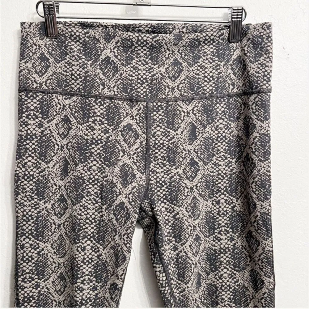 ATHLETA Python Brown Snake Print Brown Ultimate 7/8 Tights Leggings Medium‎ - Image 2