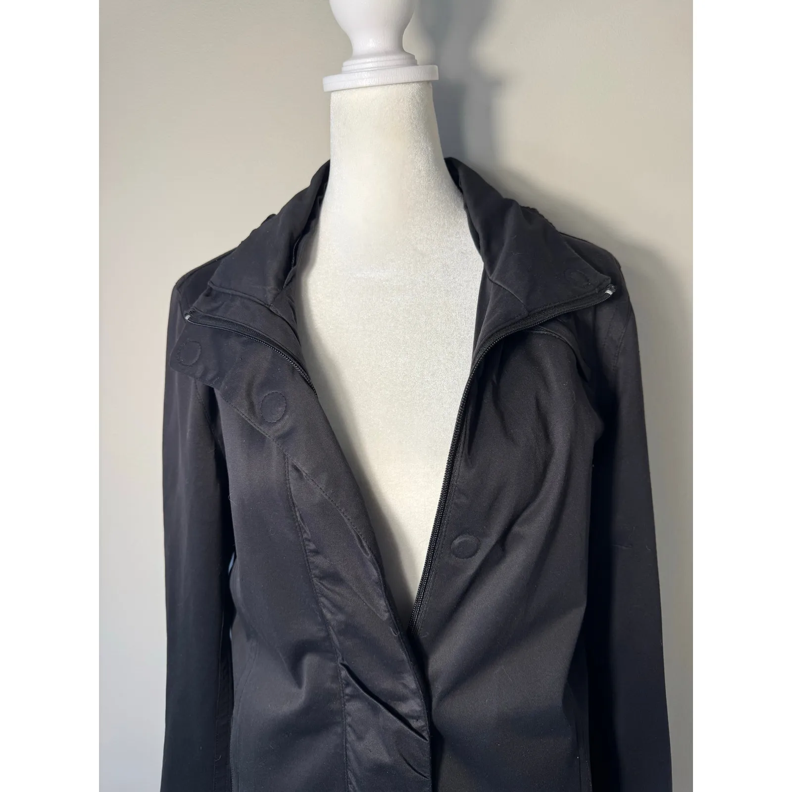 Athleta Long Black Rain Coat Magnetic Buttons Outdoors Athletic - Image 2