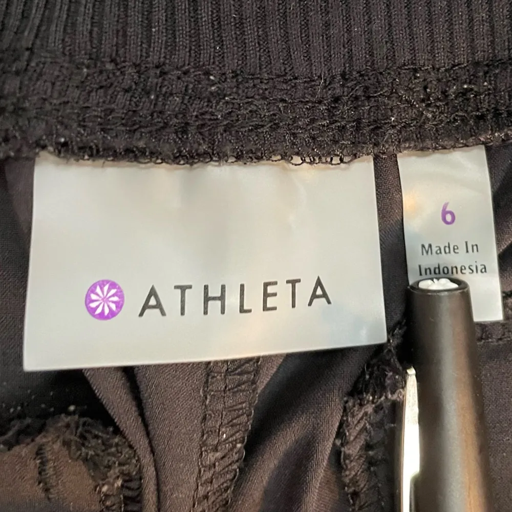 ATHLETA Brooklyn Mid-Rise Ankle Pant in Black Size 6 - Image 15