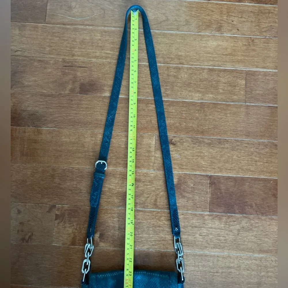 Cole Haan Green Snakeskin Embossed Leather Bag - Image 7